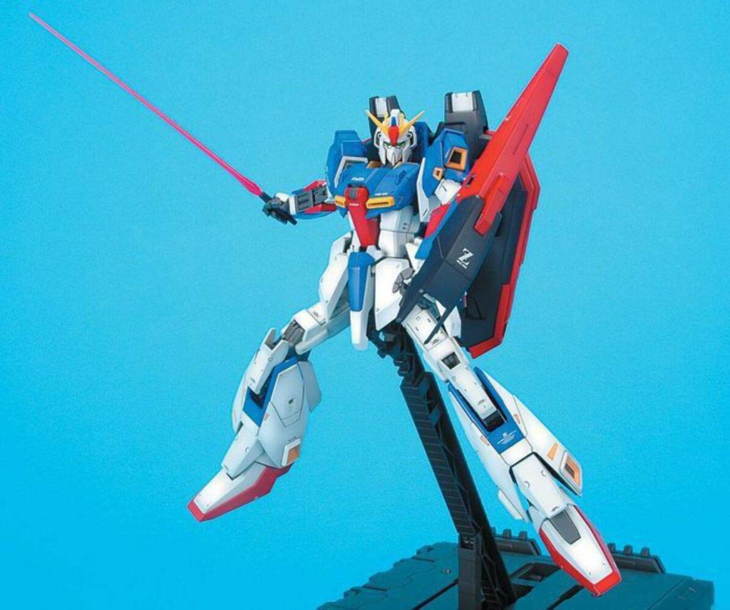 MG Mobile Suit Zeta Gundam Zeta Gundam Scale Plastic Model Kit MSZ-006 Ver.2.0 1/100 Pre-colored