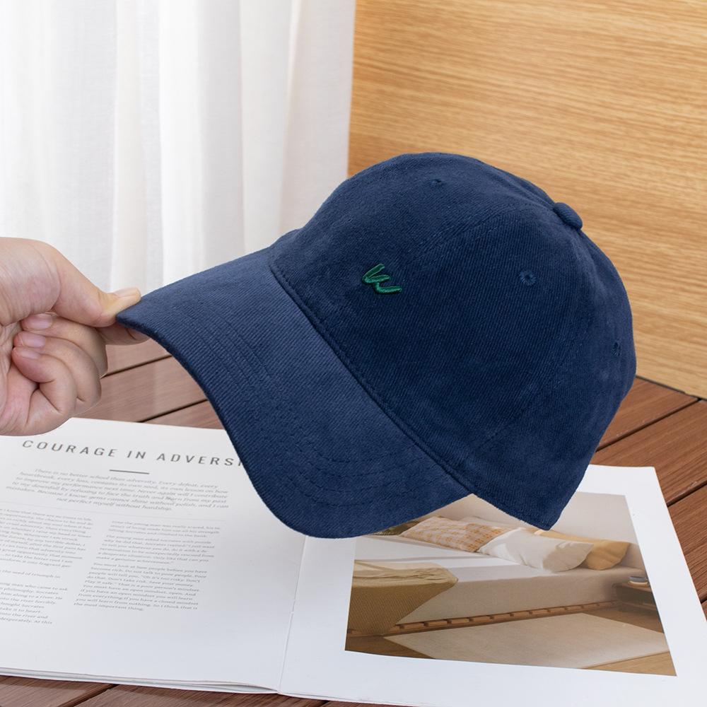Simple retro autumn and winter small w letter baseball cap women's big head circumference deepened wide brim showing face small cap