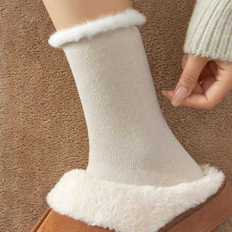 Women's Warm Fleece-Lined Rolled-Edge Winter Socks - Cold-Resistant, Thickened Cashmere Floor and Sleeping Socks.