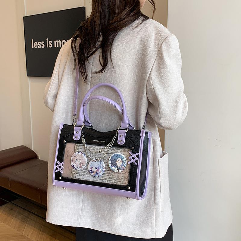 Autumn and winter new niche design pain bag women's large food volume two-dimensional sweet cool handbag college style messenger bag