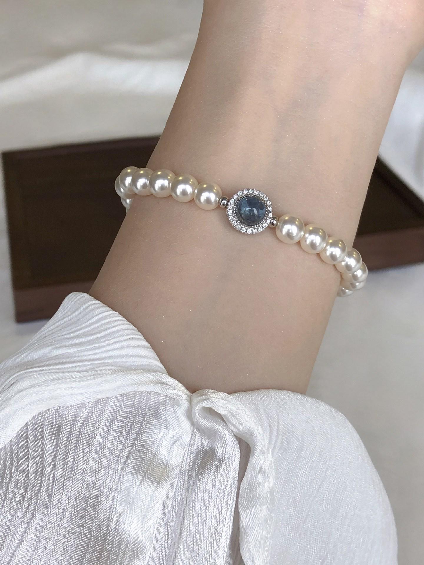 Pearl Bracelet - Women s Luxury French Retro Design, Elegant Jewelry Gift for Best Friend