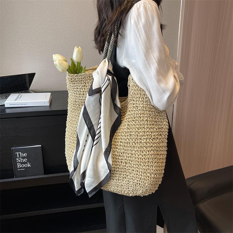 Casual Large-capacity Straw Woven Bag Women's New Women's Bag Versatile Shoulder Bag Straw Woven Tote Bag