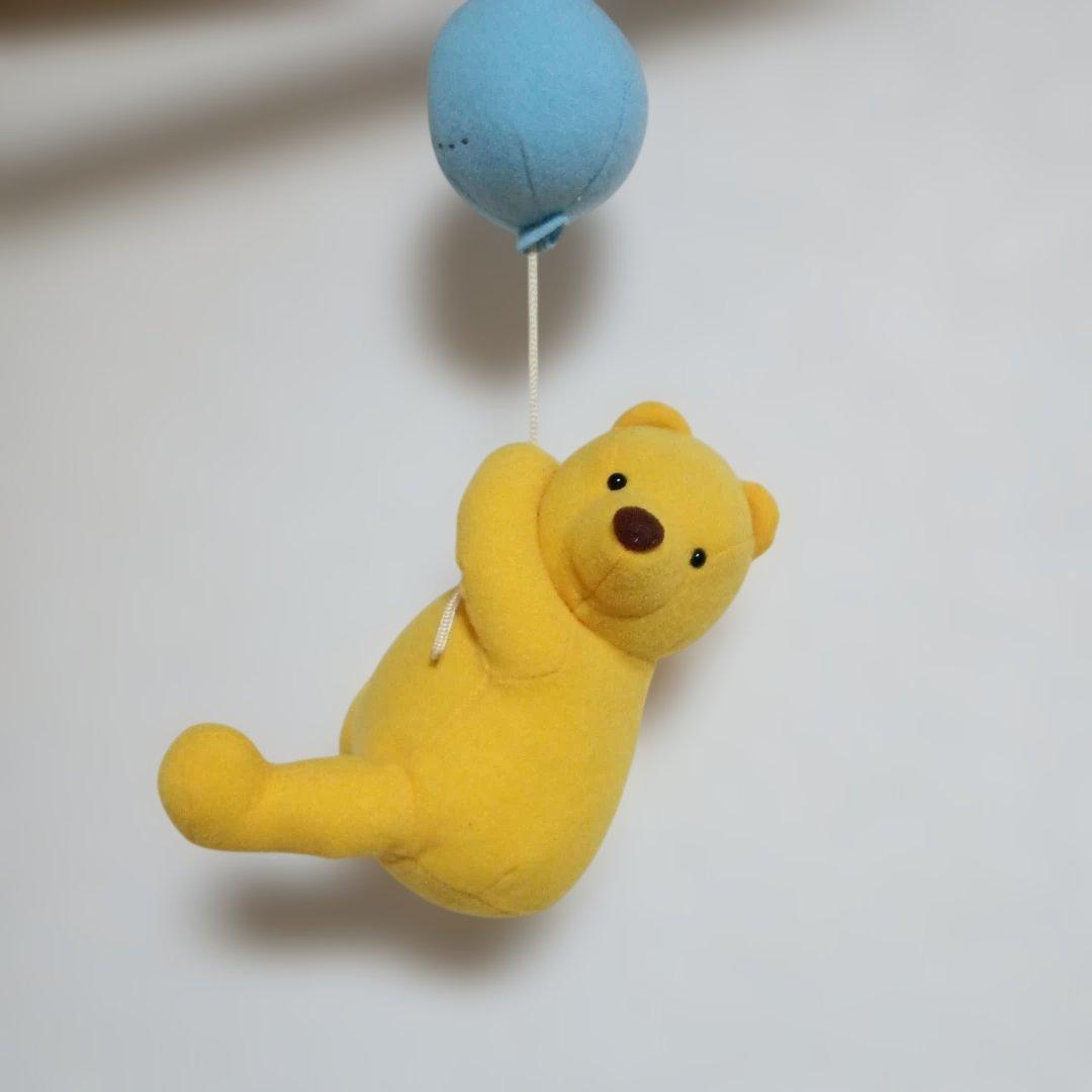 Bringing good luck Winnie the Pooh stuffed toy balloon mascot