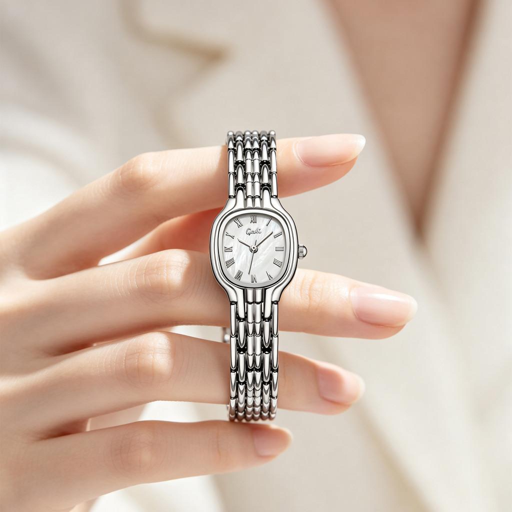 Vintage Red Oval Womens Watch With Quartz Movement For Daily Wear
