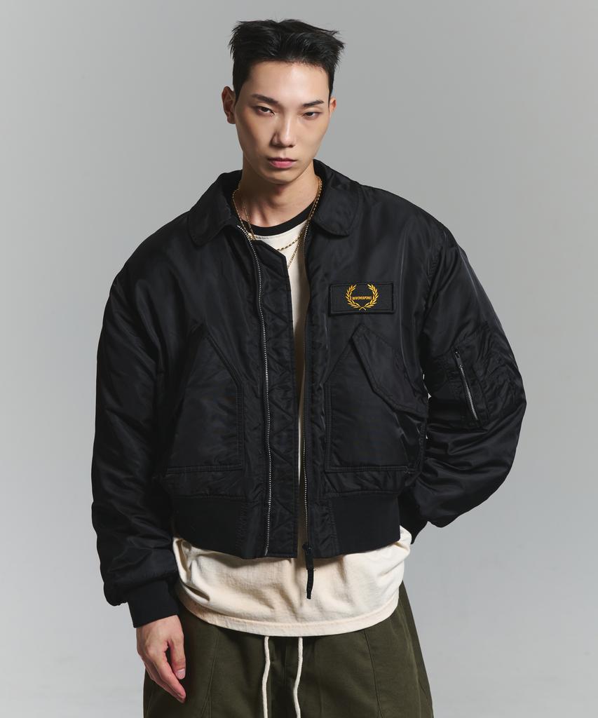 Nyuchipeusikeudipi Flight Fleece Bomber (Black)