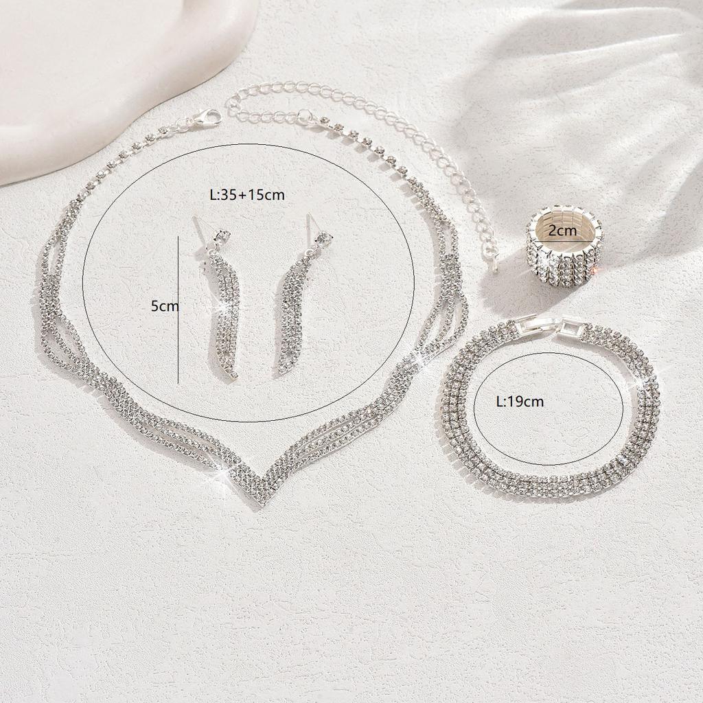 Conjunto de colar de joias de noiva com três correntes de garras de strass