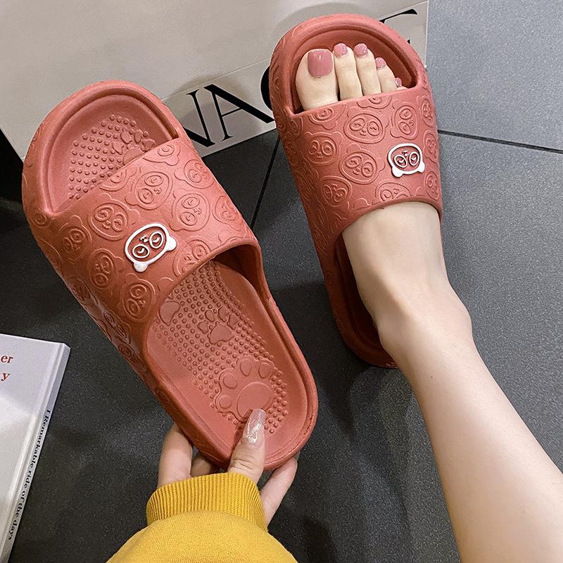 Soft-soled slippers for women's summer outer wear New Year's new non-slip and versatile casual one-word cool slippers