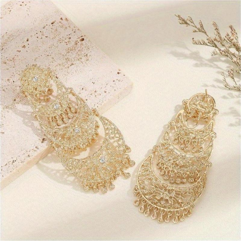 1 Pair of Long Hollow Design Earrings, Perfect for Women To Wear At Parties, Weddings, Dates, or As Gifts