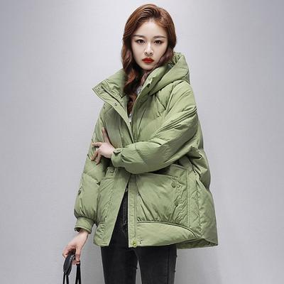 Beliebter Wintermantel aus Baumwolle für Damen, verdickt und warm, kurzer Stil, attraktiv und modisch