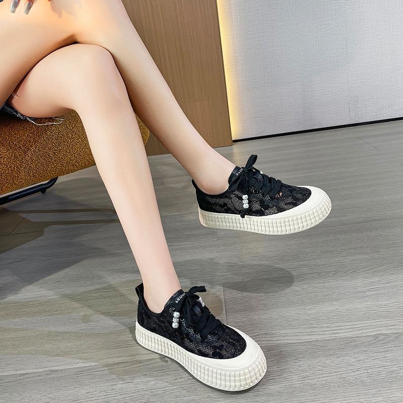Fisherman shoes women's new summer soft-soled lace breathable mesh shoes flat-soled heightening non-slip wear-resistant casual shoes