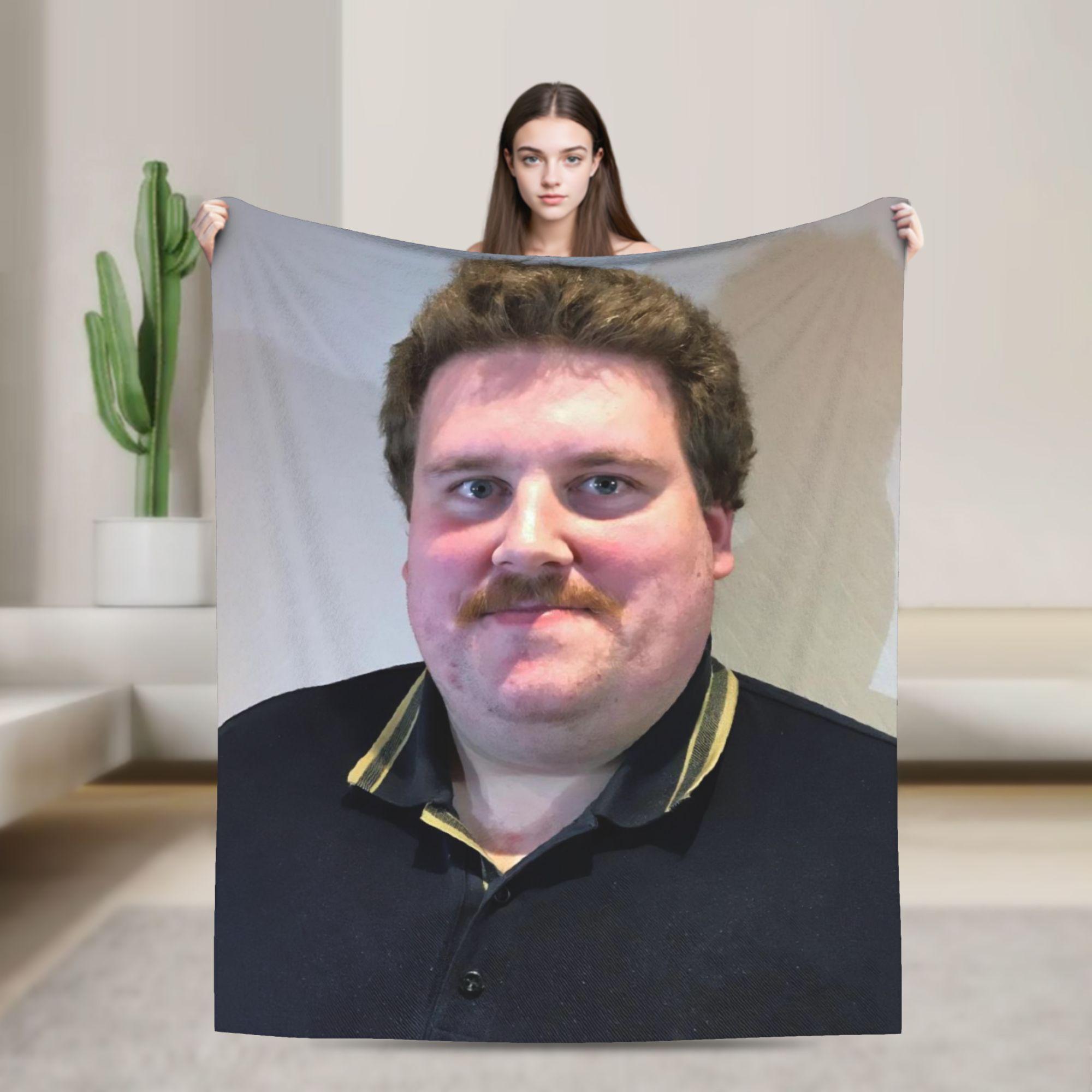 Helenal Unisex Drachenlord Rainer Winkler Throw Blanket For Couch Soft Cozy Plush Blanket 50X60 Inch Multiple Sizes Bedspread For All Seasons