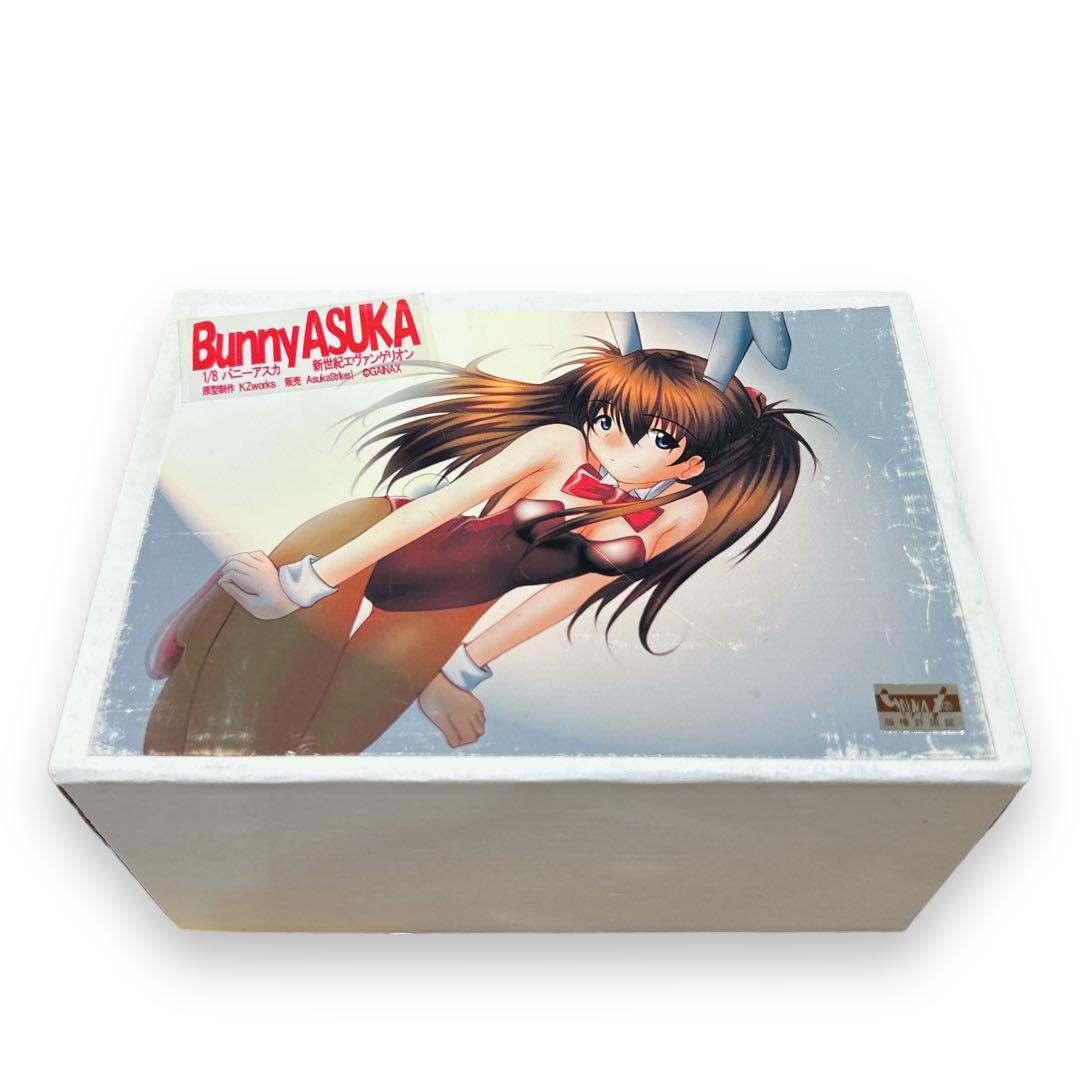

[USED] Extremely rare 1/8 scale Bunny Asuka Evangelion uncolored figure by Koji Uchida
