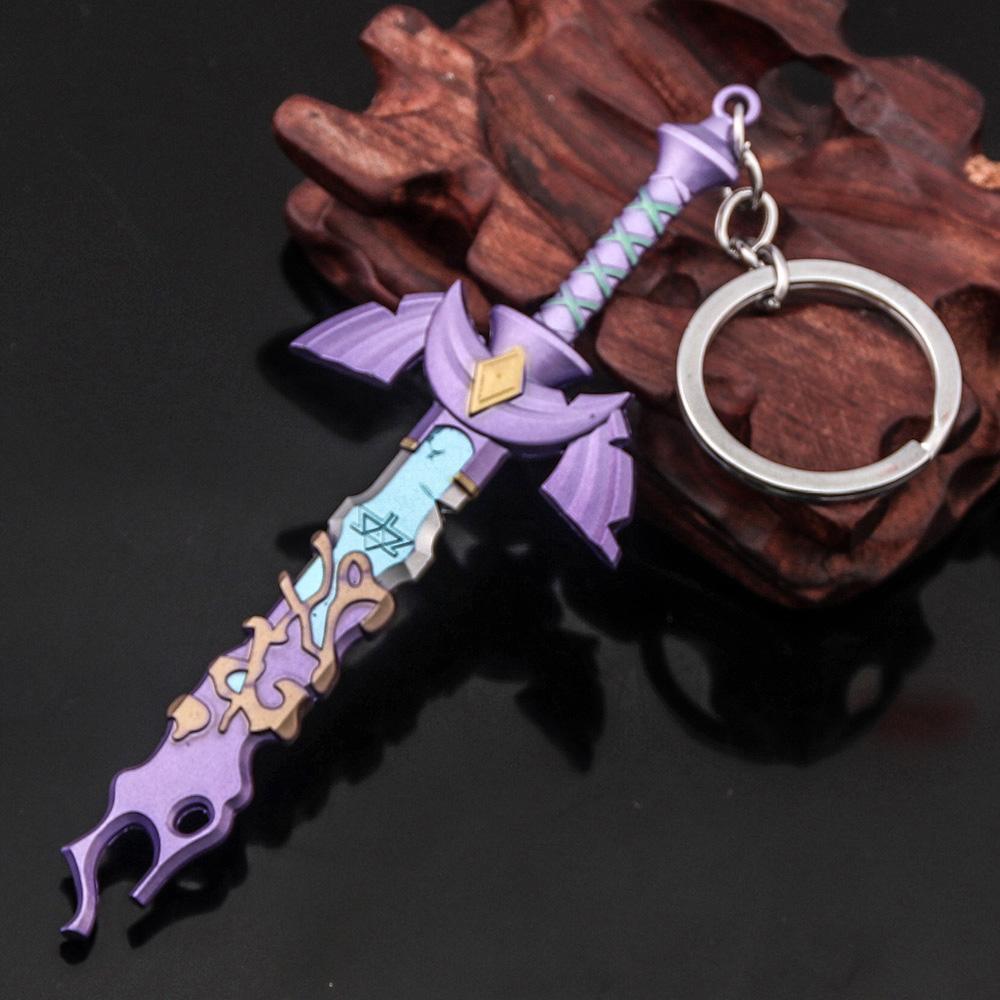 13CM Zeldas Master Sword Model Keychain Breath of The Wild Metal Pendant Keychain for Men Women Car Bag Jewelry Gift