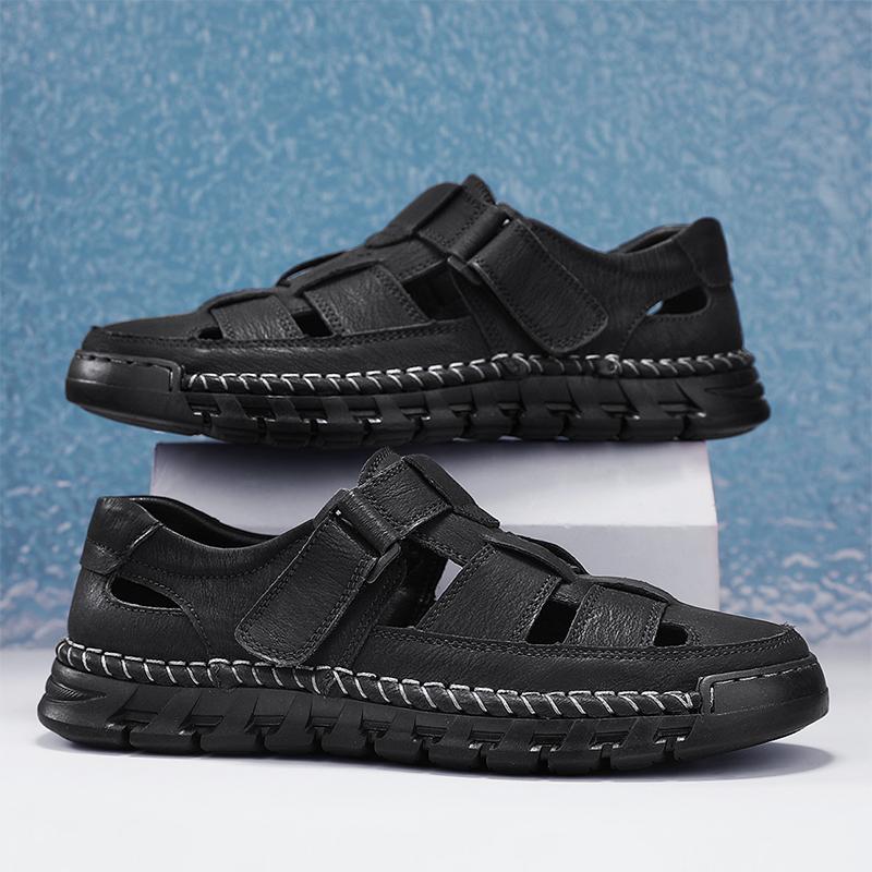 Fashion Classic Men's  Flats Leather Sandals Stylish Outdoor Beach Shoes Light Non-slip Roma Sneakers Anti-collision Toe Men's Sandals