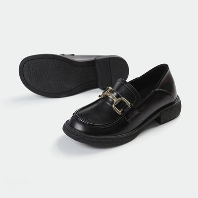 Topuklu Ayakkabılar – Kadınlar için loaferlar