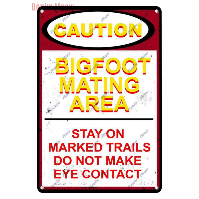 Vintage Bigfoot Crossing Metal Wall Decor, Warning Bigfoot Area, Tin Signs, Retro Decorative Stickers, Home Decor,  WY288
