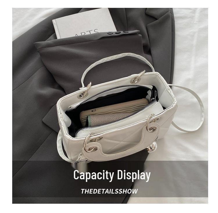 Trendy 2025 Argyle Embroidered Korean-Style Large Capacity Crossbody Handheld Bag