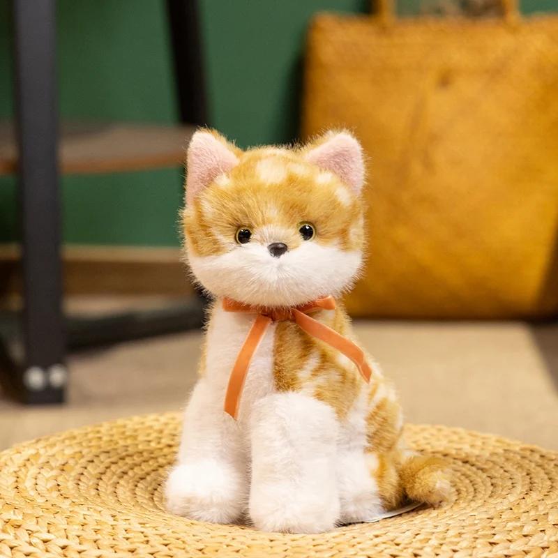 Novos Brinquedos de Pelúcia Querido Gatinho Fofos Pose Sentada Fofinhos Realistas Laço de Fita Boneca Gato Adoráveis Animais de Estimação de Mesa Presente Elegante para Meninas