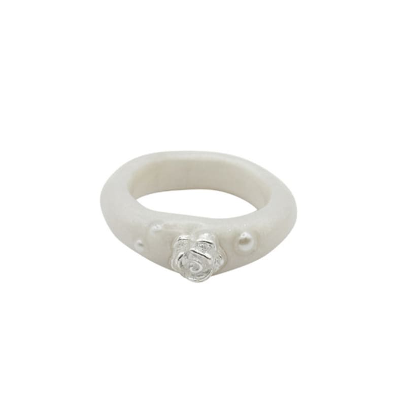 Nff Rose Solitaire Ring-white