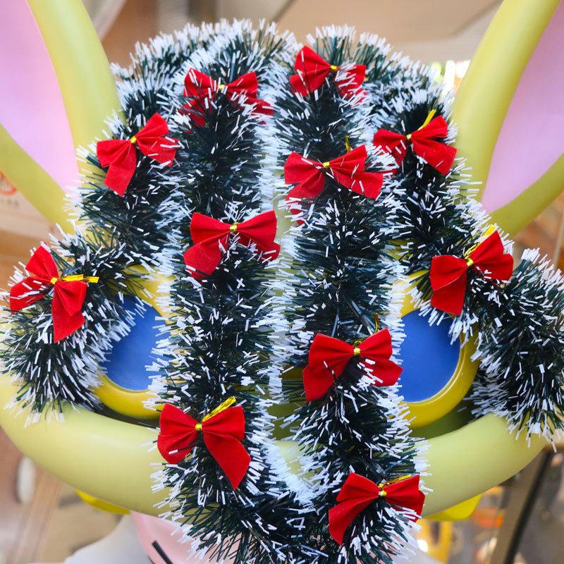 Christmas Garland, Colorful Pull String Decor for Xmas Tree, Birthday Party Backdrop, Kindergarten Activity Decoration, Green