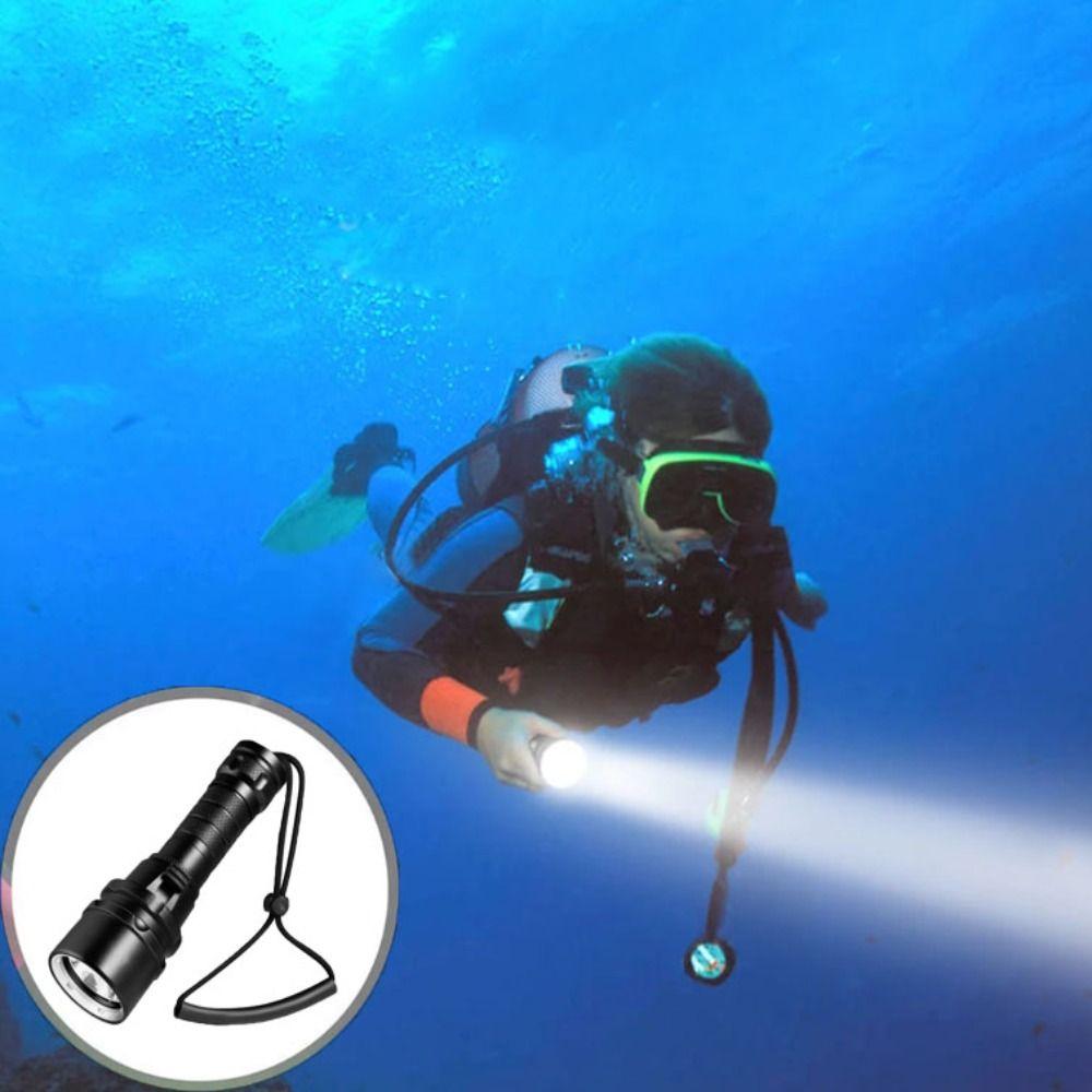 IP68 Waterproof Professional Diving Light High Power LED Diving Flashlight  Outdoor Activities