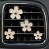 4-piece Daisy Flower Vent Clip Car Air Freshener Charm Color Car Interior Accessories for Girls Ladies
