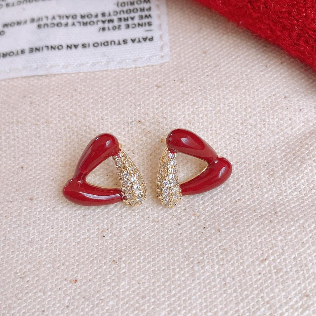 Liu Yifei red pearl earrings women's earrings 2025 new popular camellia stud earrings