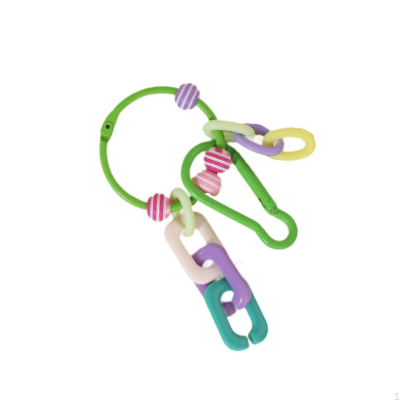 

Keychain Pendant for Car Keys - Handcrafted Elegance зелений