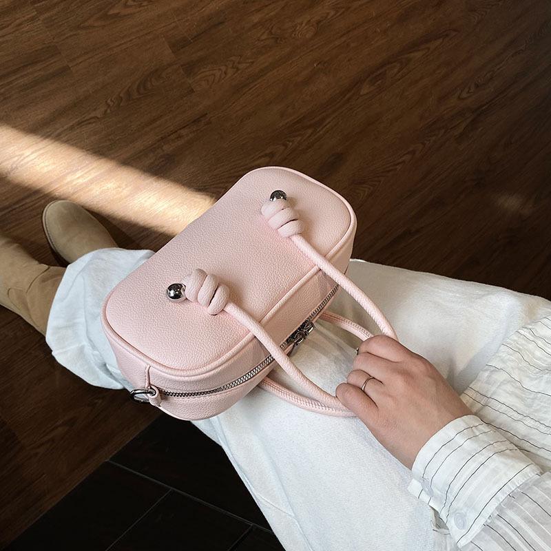 Korean Version Portable Bowling Bag Women's 2025 New Simple Small Square Bag Versatile Commuter Bag Single Shoulder Messenger Women's Bag