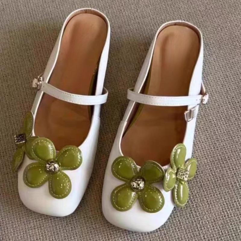 Fashion Flat Bao Tou Cool Mopping Summer New Square Toe Shallow Mouth Flower Metal Buckle One Slip Soft Sole Non-slip Slippers