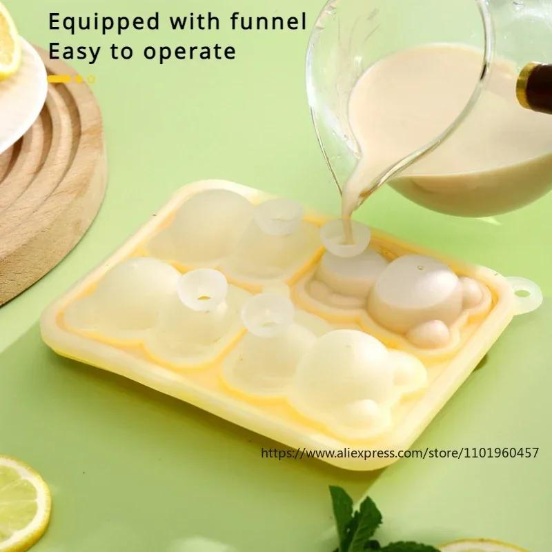 1 Creative Bear Ice Block Mold Food Grade Silicone Household Ice Box Cartoon Ice Mold Easy Demolding Operation Comes with Funnel