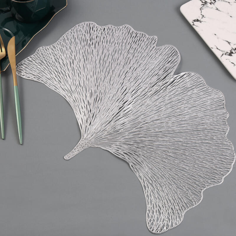 Table Deco Ginkgo Leaf Table Mat 2p (Silver)