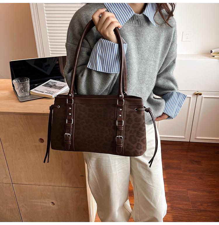 Torba Tote o Dużej Pojemności z Nadrukiem Leoparda - Jesień 2025 Retro Torba na Ramię dla Kobiet