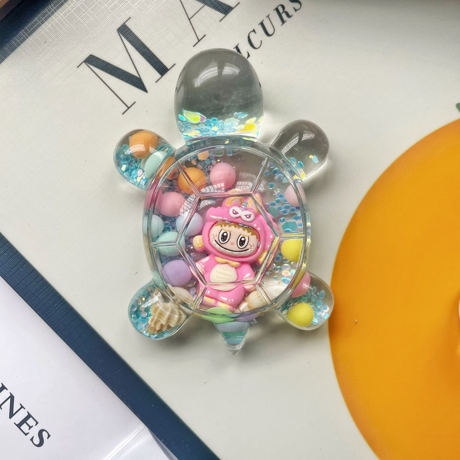 

Labubu Большая Черепаха с Жидким Песком, Флэш-Дисплей, Трехмерный Дисплей с Жидкостью в Виде Черепахи blue