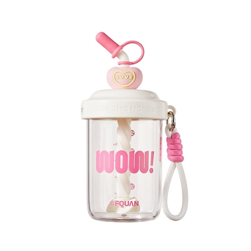 

Summers Water Bottle With Straw Mixer Large Capacity Travel Friendly Handle Portable Plastic Cup For Hiking Sports розовый/белый