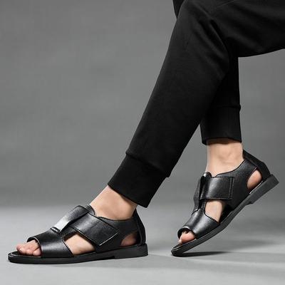Chaussures d'été 2025 Sandales pour hommes Plates Antidérapantes Chaussures de vacances d'été Souples Marque de mode Chaussures pour hommes Noir pur D270