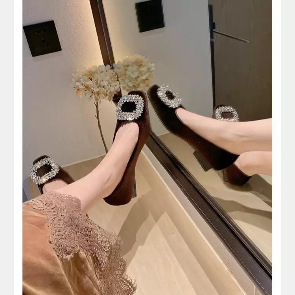 Sheepskin Version~ 2025 New High-end Xishi Velvet Square Head Rhinestone Square Buckle Shallow Mouth Single Shoes Women's Thick Heel Evening Shoes