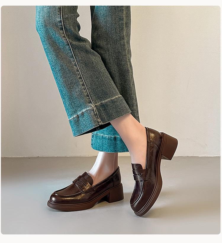 Versatile British Style Cowhide Mid-Heel Loafers - Retro Round Toe Slip-On Women's Shoes with 5cm Chunky Heel