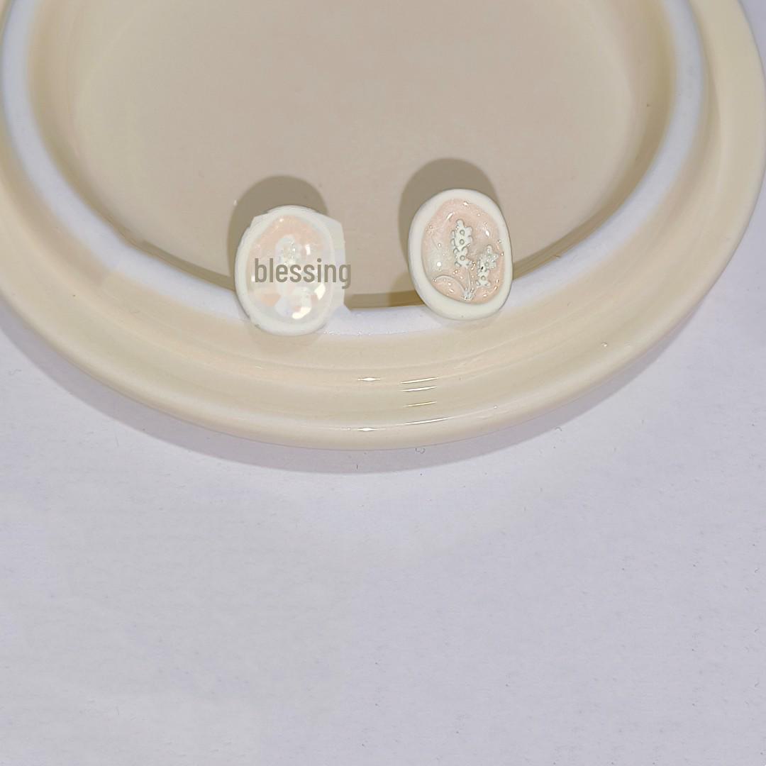 

Серьги в виде весенних цветов в корейском стиле: Милый, нежный и универсальный дизайн для женщин