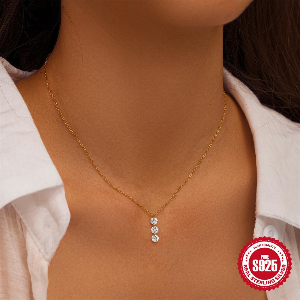 Stylish And Simple S925 Sterling Silver Daily With Three Diamond-Encrusted Light Luxury Wedding Women'S Collarbone Necklace