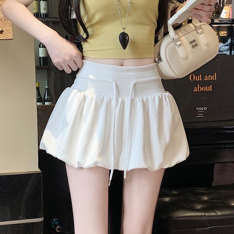 2025 Autumn Black High-Waist A-Line Skirt for Women: Slimming, Fluffy, Elastic Fit