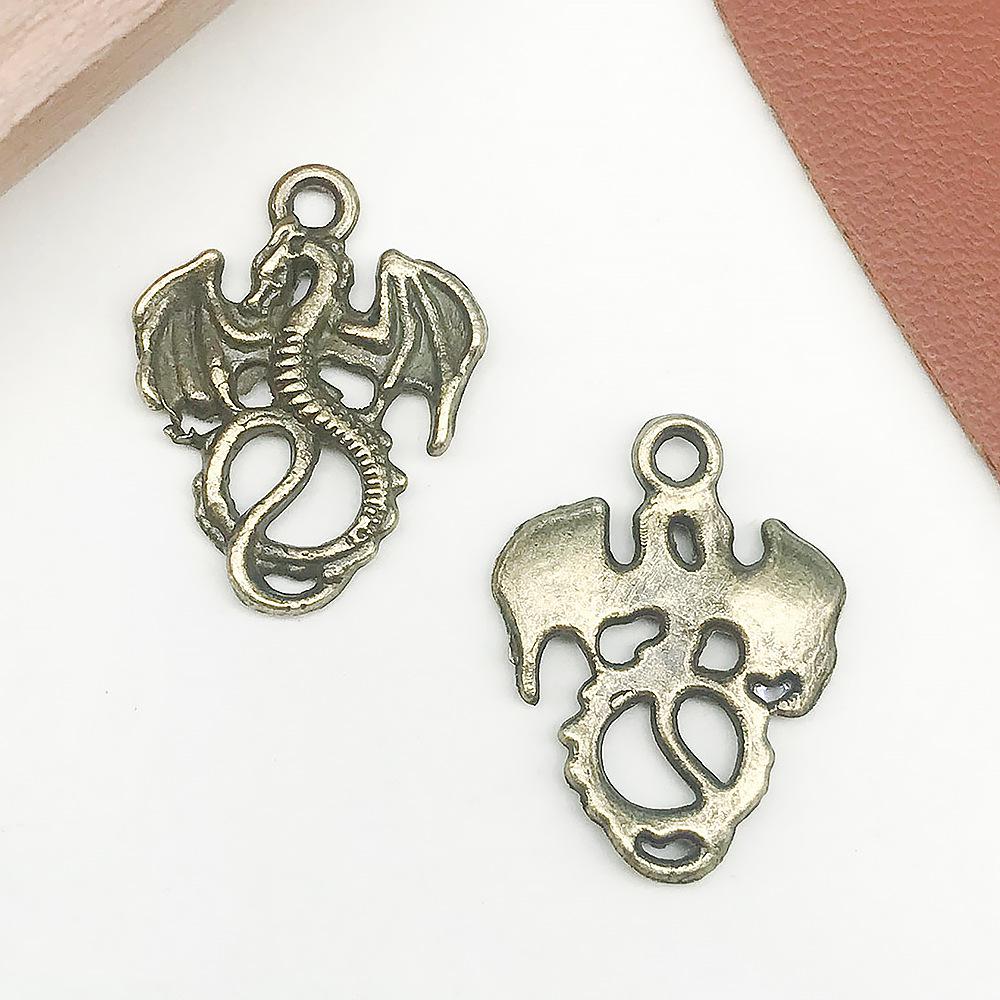 Retro DIY Pterosaur Necklace Pendant in Ancient Silver and Blue Alloy