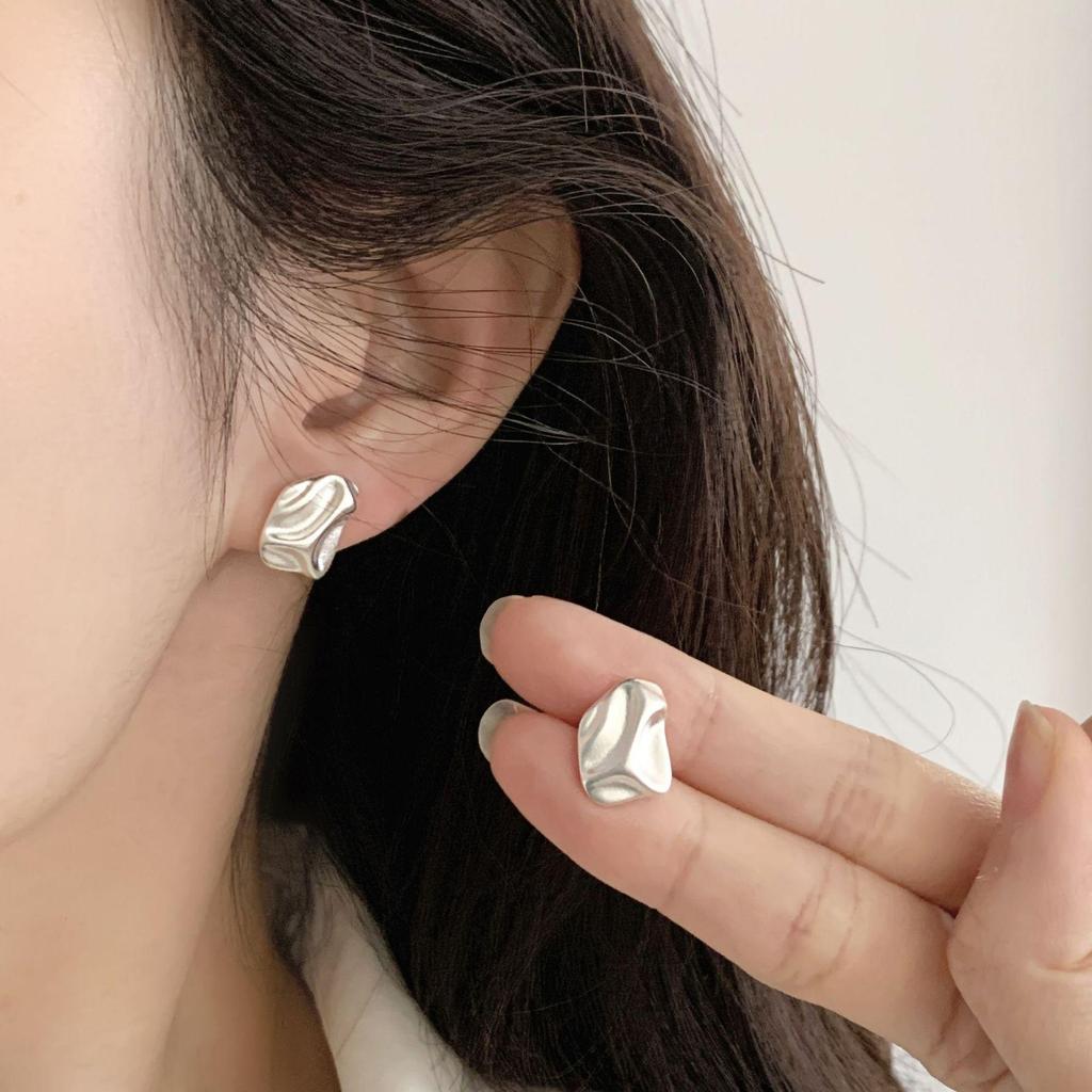 Chic Irregular Texture Stud Earrings for Women - Trendy and Unique Design