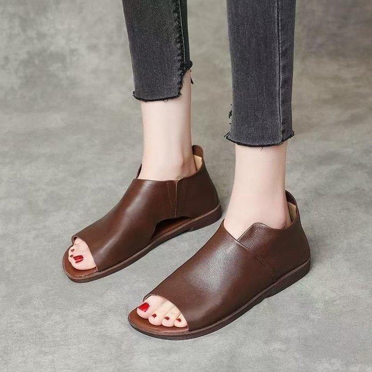 2025 summer new sandals women's handsome British pullover feet fish mouth sandals flat soft leather soft sole bag heel Roman shoes
