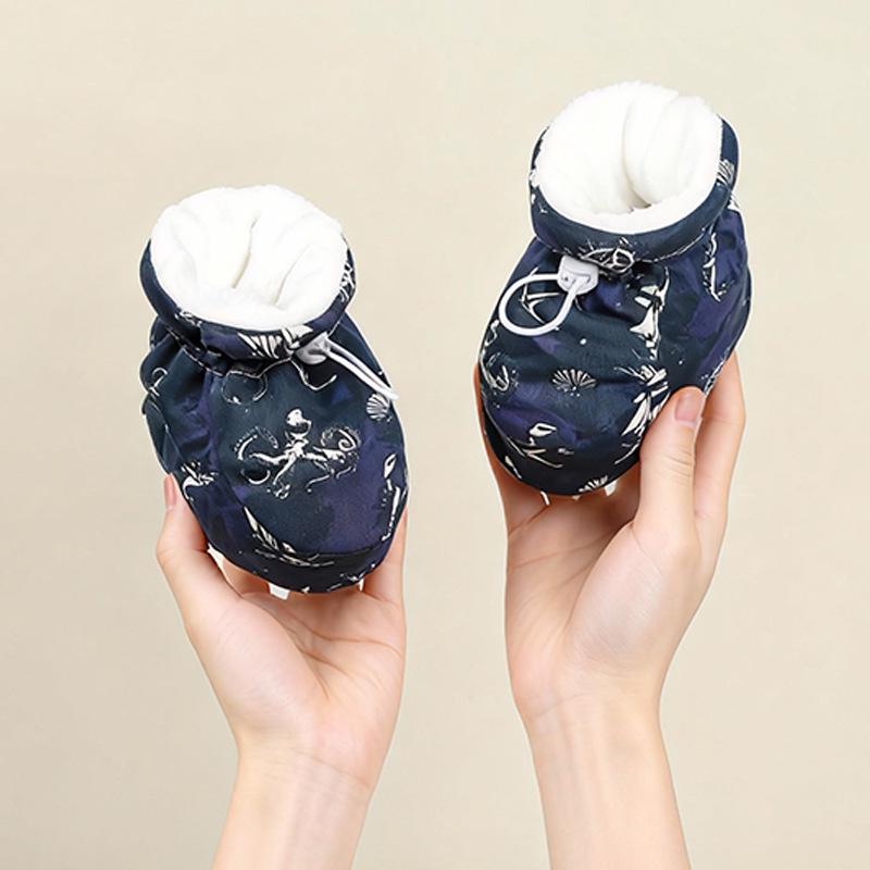 Non-Slip Fleece Baby Shoes for 0-1 Year Old Boys & Girls, Pre-Walking Foot Covers, 6-12 Months