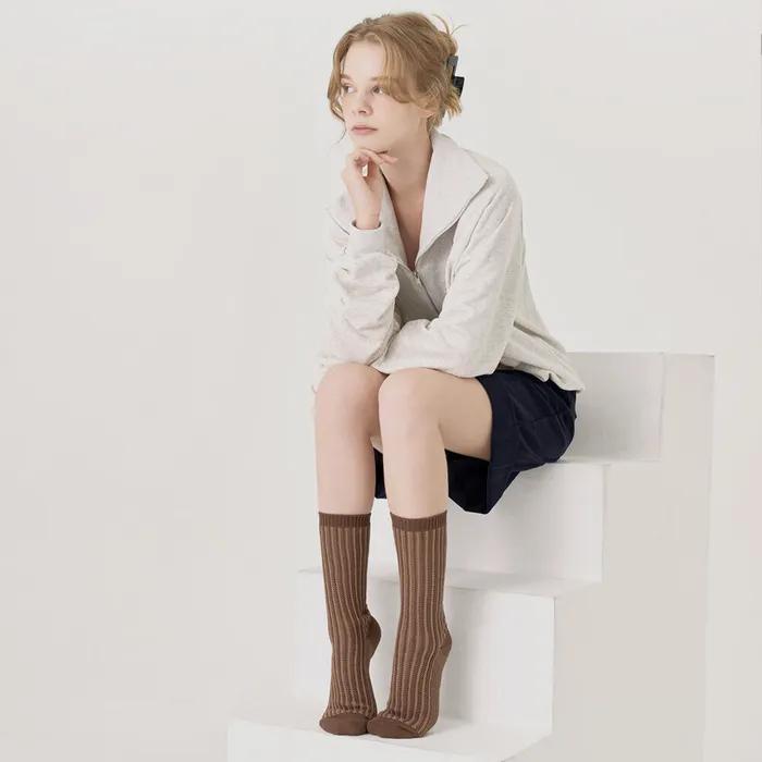 [Banana Sisters] Brahms Knit Twist Long Socks _BROWN