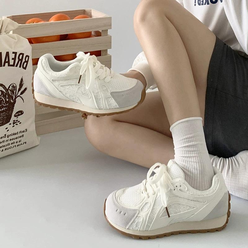 Lace women's sports shoes spring new platform mesh running casual shoes