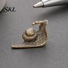 Tea Table Sculpture Vintage Bronze Snail Sculpture, Metal Animal Statue, Slow Living Desk Life Decor for Home Office Table, Garden Yard Ornament Gift