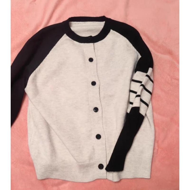 Women's Striped Knitted Cardigan Autumn Korean Version New Design Sense Sweater Top