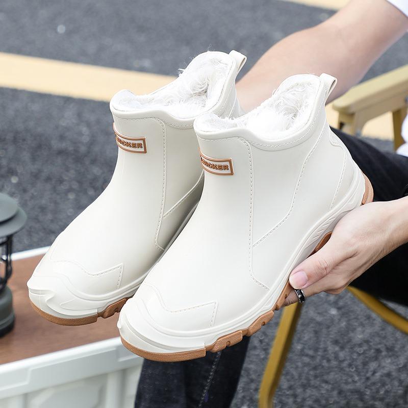 Autumn and Winter Fashion Men's Rain Shoes Trendy Cool Outdoor Short Tube Men's Wading Shoes Warm Rain Boots Fixed Cotton Water Shoes Glue Shoes Men
